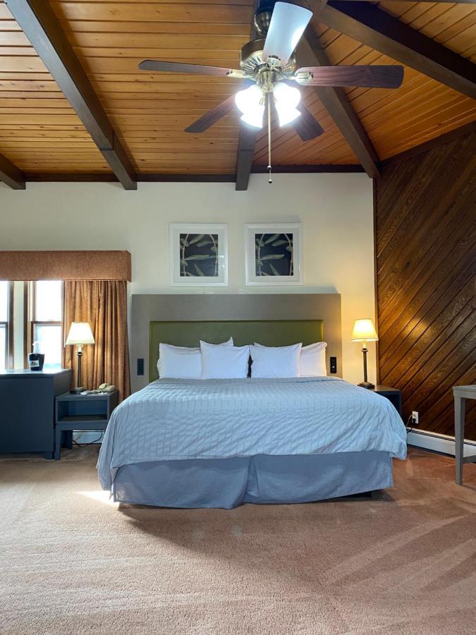 Pictured Rocks Inn And Suites Munising Dış mekan fotoğraf